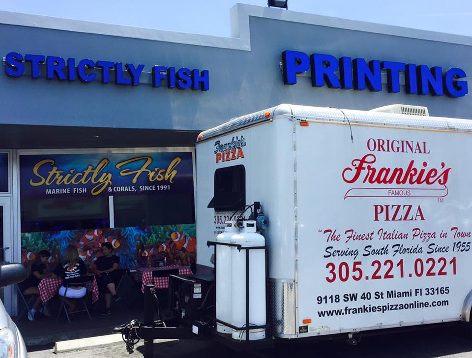 Frankie's Pizza Food Truck