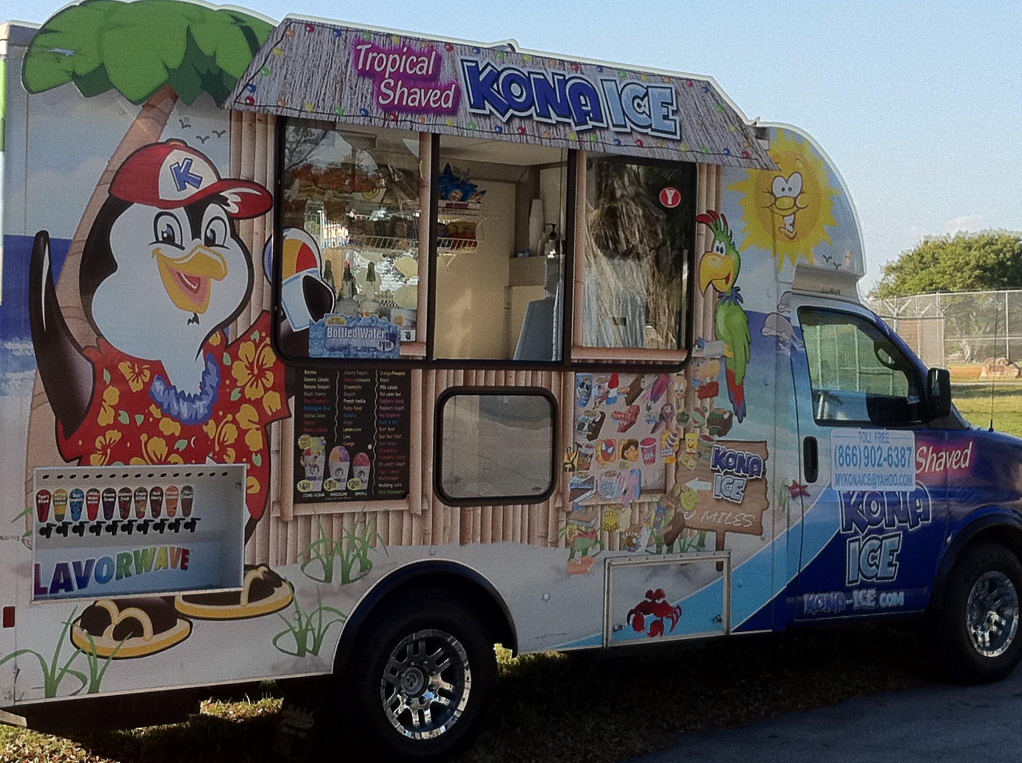 Kona Ice Miami Food Truck