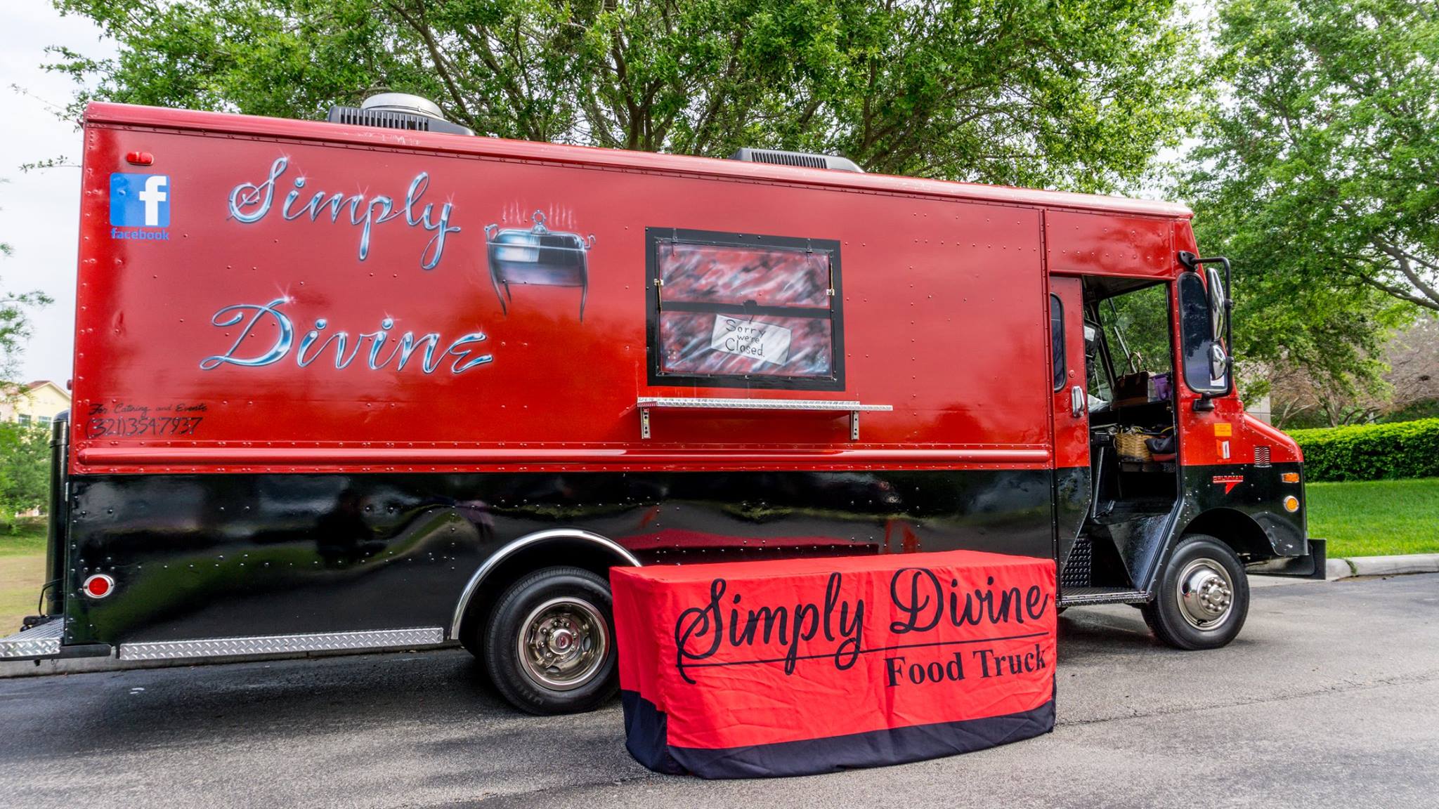 Simply Divine Food Truck Food Truck